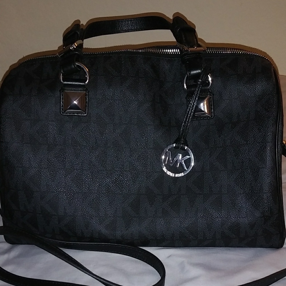 Michael Kors Greyson Large Satchel